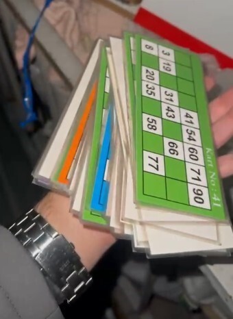 ESKİŞEHİR'DE BİR DERNEĞİN İÇİNDE 3 KAPIDAN GEÇİLEREK ERİŞİLEBİLEN KUMARHANEYE POLİS EKİPLERİNCE...