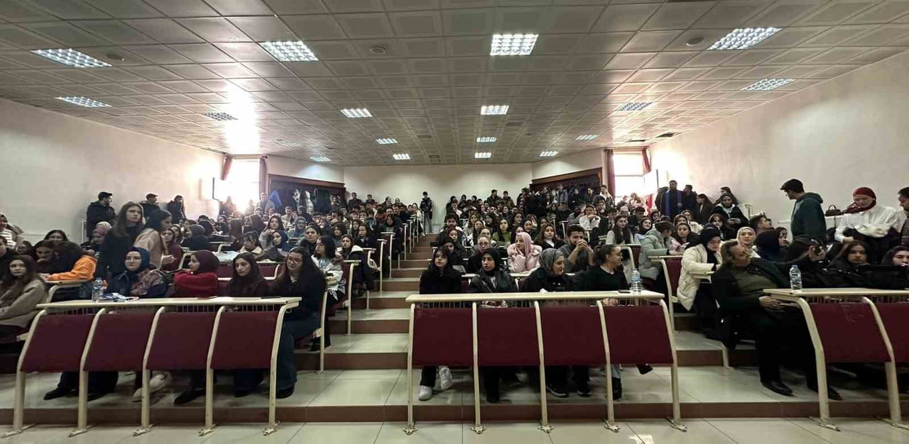 ETSO TEMSİLCİLERİ, ATATÜRK ÜNİVERSİTESİ İKTİSADİ VE İDARİ BİLİMLER FAKÜLTESİ YÖNETİM BİLİŞİM...