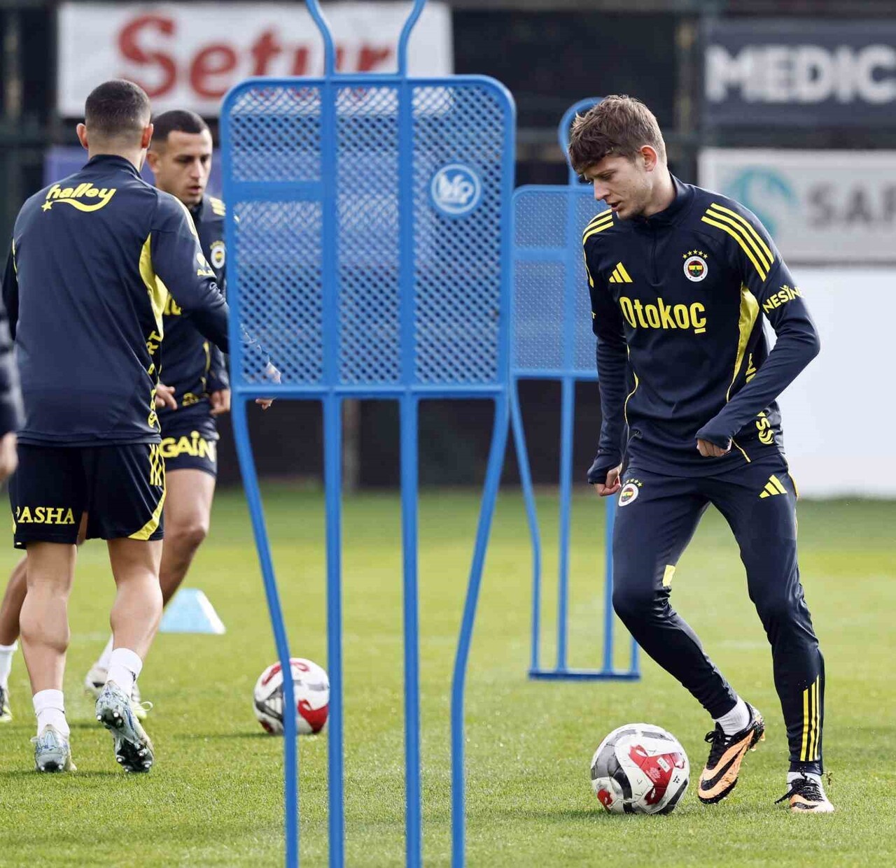FENERBAHÇE, 20 ARALIK CUMARTESİ GÜNÜ SAAT 17.00’DE EYÜPSPOR İLE ATATÜRK OLİMPİYAT STADYUMU’NDA...