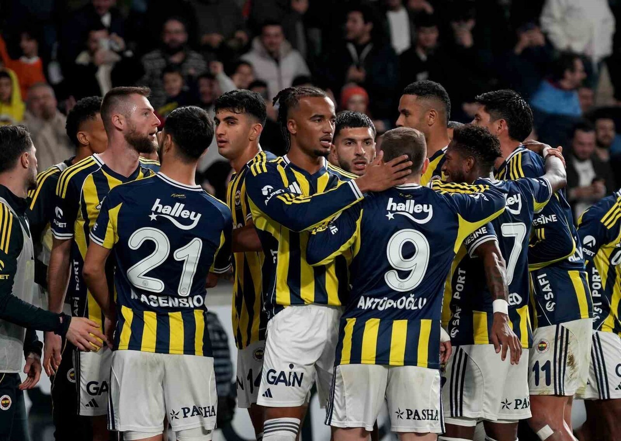 FENERBAHÇE, TRENDYOL SÜPER LİG'DE KONUK EDECEĞİ KONYASPOR İLE 49. KEZ KARŞI KARŞIYA GELECEK.
