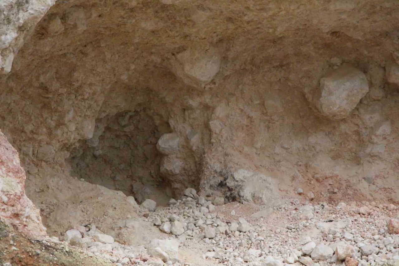 FERHAT'IN ŞİRİN UĞRUNA DAĞLARI DELDİĞİ AŞK EFSANESİNİN YAŞANDIĞI AMASYA'DA BU KEZ PEKMEZ İÇİN...