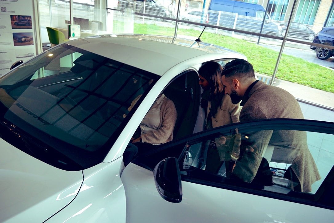 FRANSA HÜKÜMETİ, DAR GELİRLİ ÇALIŞANLARA YÖNELİK BAŞLATILAN ULAŞIM DESTEĞİ PROGRAMI "LEASİNG...