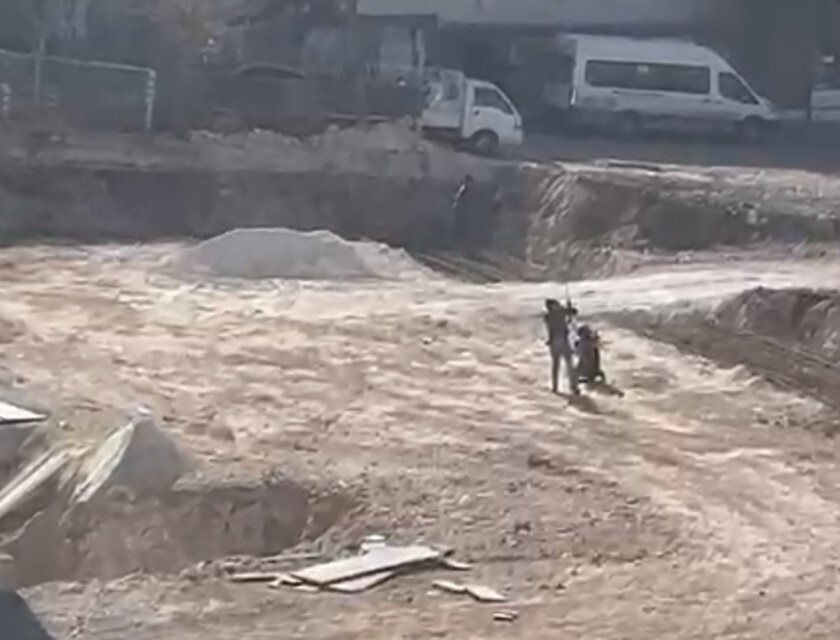 GAZİANTEP'TE TEPKİ ÇEKEN GÖRÜNTÜ: ÇOCUK İŞÇİYE İNŞAAT ALANINDA DARP