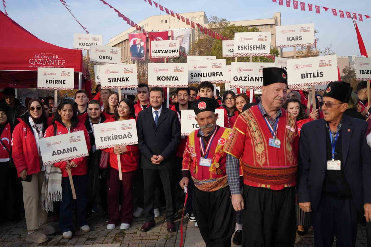 GAZİANTEP’İN DÜŞMAN İŞGALİNDEN KURTULUŞUNUN 104’ÜNCÜ YIL DÖNÜMÜ DOLAYISIYLA KUTLAMA TÖRENİ...