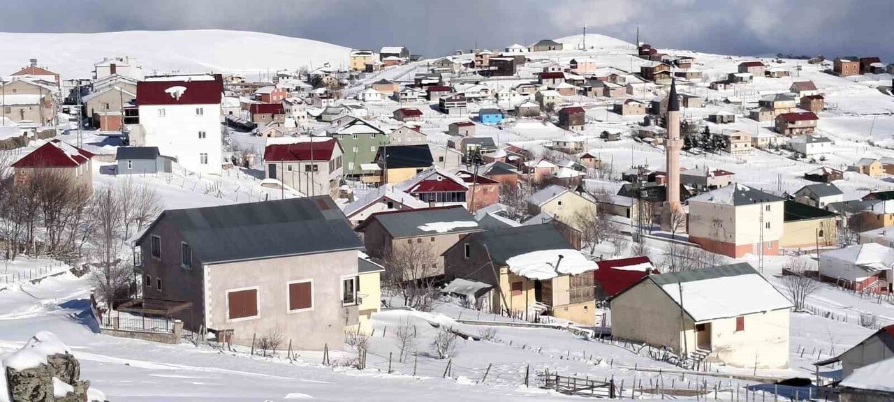GİRESUN YAYLALARINDA ETKİLİ OLAN KAR YAĞIŞININ ARDINDAN, YAYLALAR ARASI BAĞLANTI YOLLARI VE...