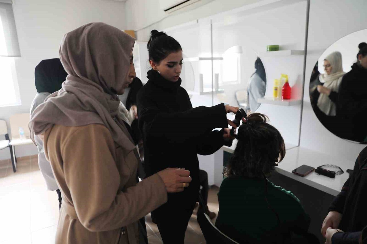 HALİLİYE BELEDİYESİ'NDEN KADINLARA EĞİTİM VE HOBİ DESTEĞİ