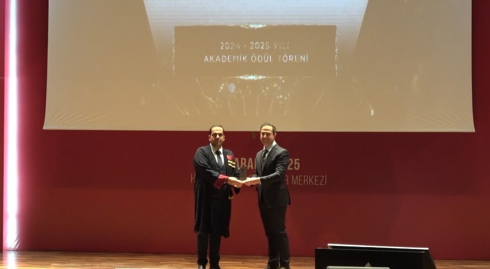 HASAN KALYONCU ÜNİVERSİTESİ'NDE "AKADEMİK ÖDÜL TÖRENİ" GERÇEKLEŞTİRİLDİ