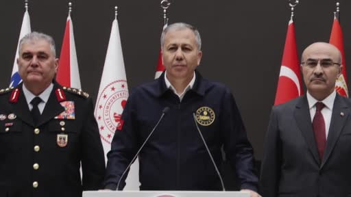 İçişleri Bakanı Ali Yerlikaya: "3 polisimiz şehit, 8 polisimiz ve 1 bekçimiz yaralanmıştır"