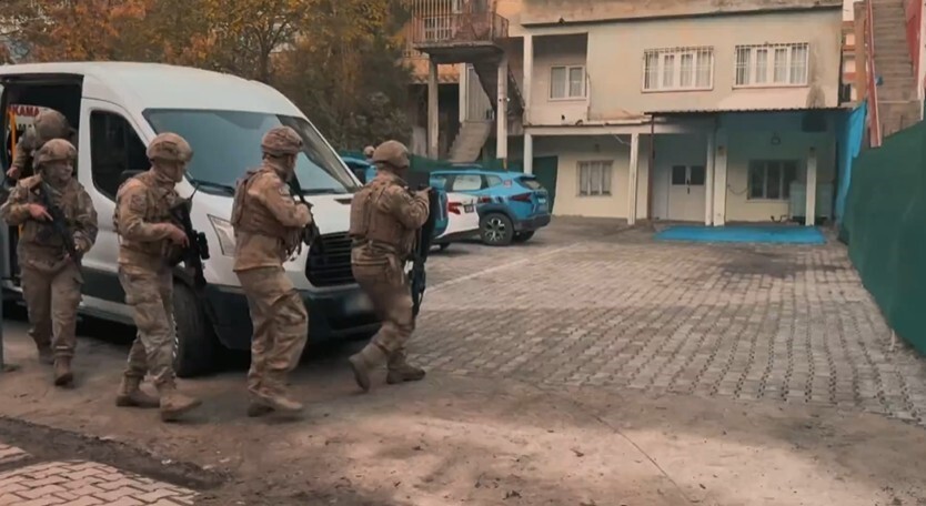 İÇİŞLERİ BAKANI ALİ YERLİKAYA, "YASA DIŞI BAHİS’ SUÇUNA YÖNELİK JANDARMAMIZ TARAFINDAN DÜZENLENEN...