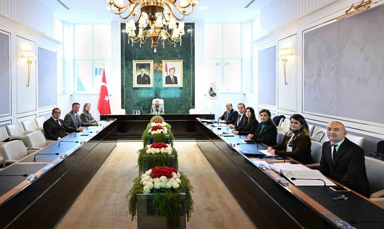 İL ENCÜMENİ TOPLANTISI, KIRKLARELİ VALİSİ UĞUR TURAN BAŞKANLIĞINDA, ENCÜMEN ÜYELERİNİN KATILIMIYLA...