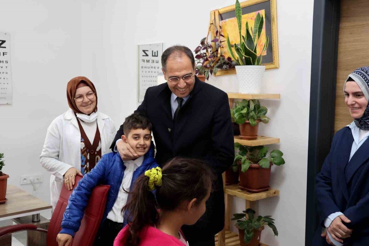 İL SAĞLIK MÜDÜRÜ DR. MEHMET ERŞAN, MELİKGAZİ İLÇE SAĞLIK MÜDÜRÜ DR. SEDA USALAN İLE BİRLİKTE...