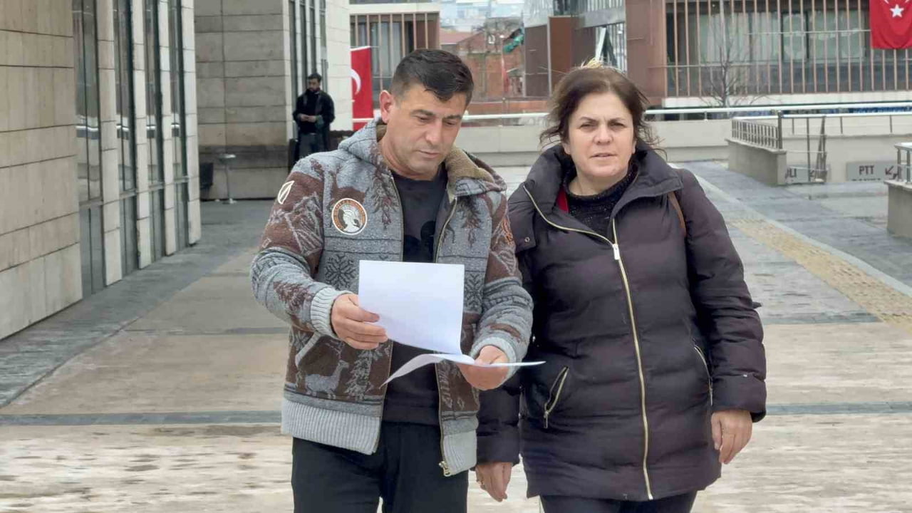 İSA KERECİ İLE EŞİ