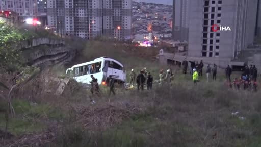 İstanbul Valiliği’nden Esenyurt’taki kazaya ilişkin açıklama: "2 kişi hayatını kaybetti 9 kişi...