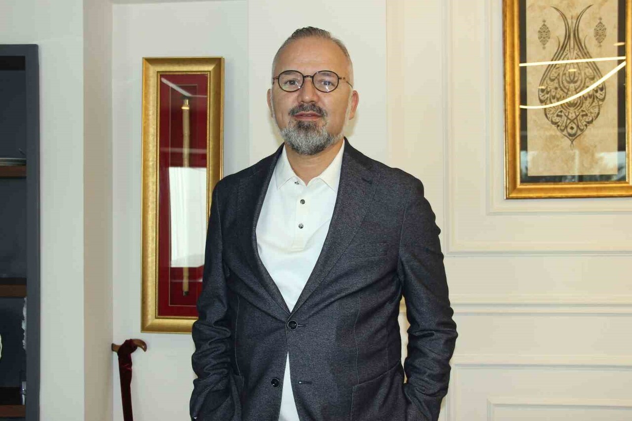 İZMİR BÜYÜKŞEHİR BELEDİYE MECLİSİ AK PARTİ GRUP BAŞKAN VEKİLİ HAKAN YILDIZ