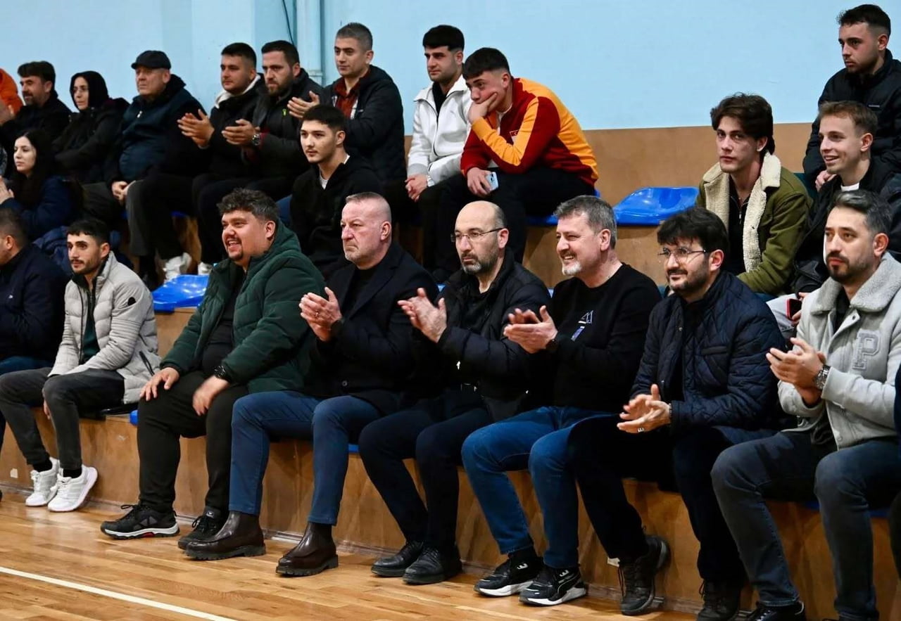 KARACABEY BELEDİYESİ TARAFINDAN GENÇLERİ SPORA YÖNLENDİRMEK VE SPOR KÜLTÜRÜNÜ YAYGINLAŞTIRMAK...