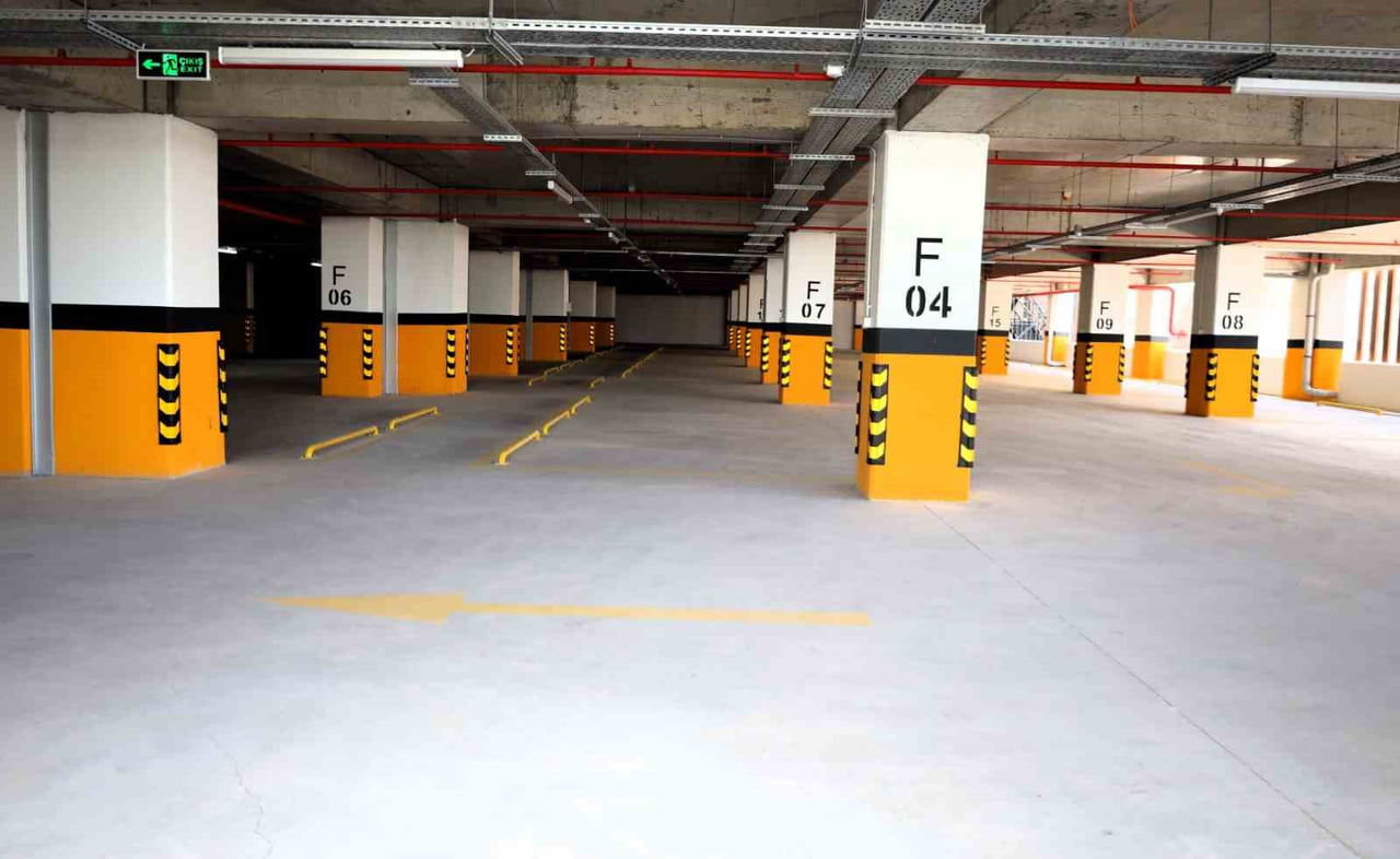 KARTEPE TELEFERİK KATLI OTOPARKI, YOĞUNLUK YAŞANAN GÜNLERDE DÜZENSİZ PARKLANMAYI ÖNLEMEK AMACIYLA...