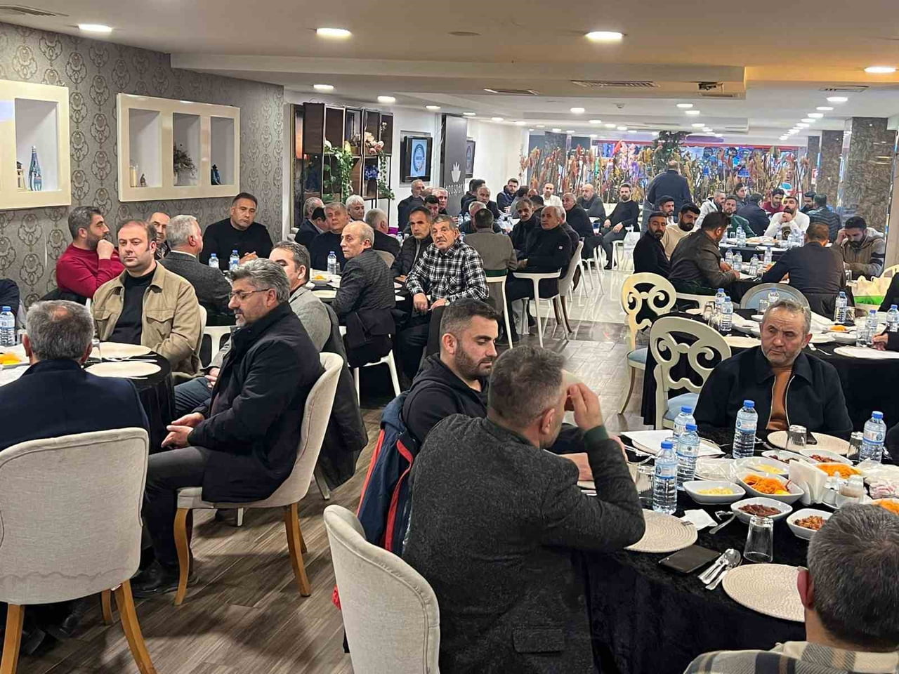 KATSO, KAĞIZMANLI ÜYELERİYLE BULUŞTU(KARS-İHA)