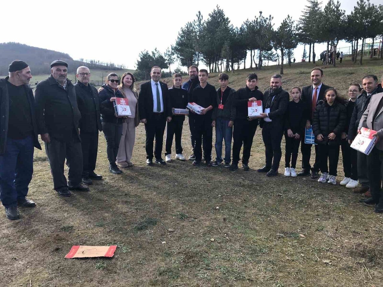 KAVAK’TA DOĞA İÇİN FİDAN EĞİTİM İÇİN KİTAP DESTEĞİ