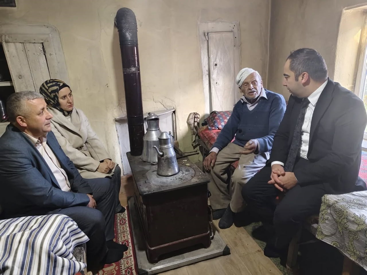 KAYMAKAMI UÇAR KUŞÇA KÖYÜNDE VATANDAŞLARLA BULUŞTU