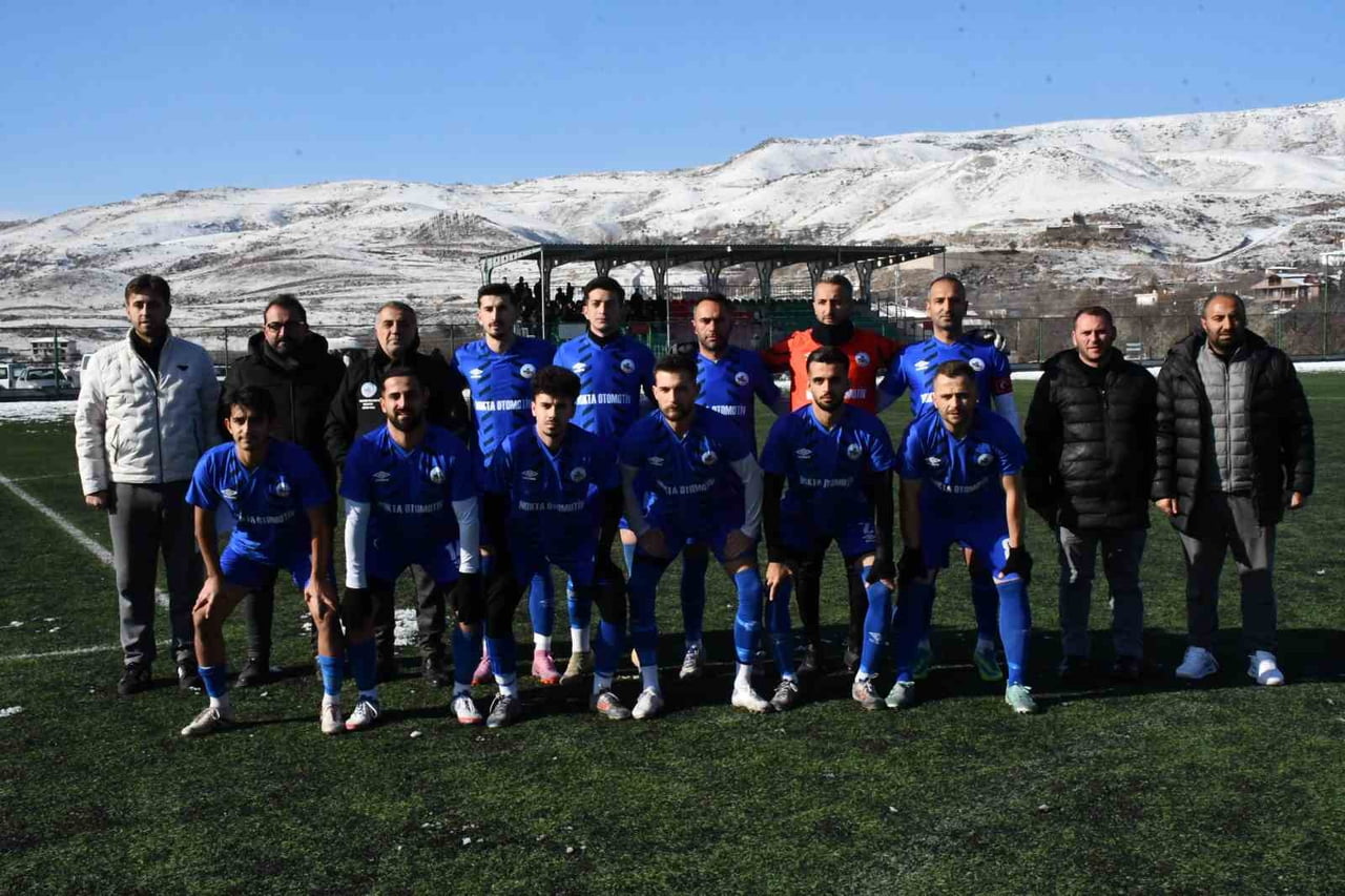 KAYSERİ 1. AMATÖR KÜME A GRUBU EKİPLERİNDEN TOMARZA BELEDİYESPOR DEPLASMANDA RAKİBİ 1966...