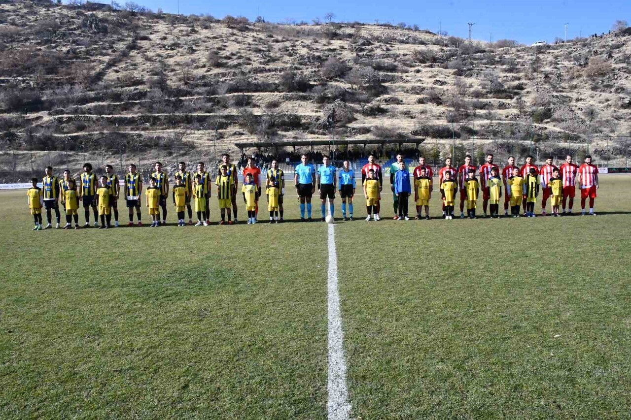 KAYSERİ ŞEKER MUSTAFA KILIÇ SÜPER AMATÖR KÜME’DE LİGİN 12. HAFTASINDA HACILAR ERCİYESSPOR EVİNDE...