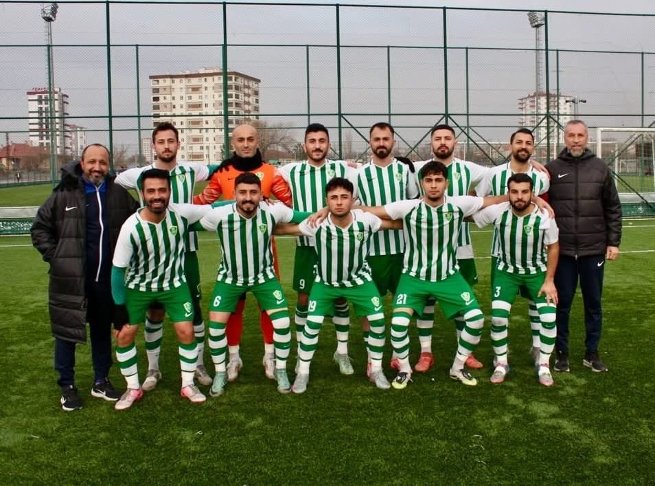 KAYSERİ SÜPER AMATÖR KÜME MAÇINDA KAYSERİ ŞEKERSPOR, RAKİBİ AMARATSPOR’U 6-0 YENDİ.