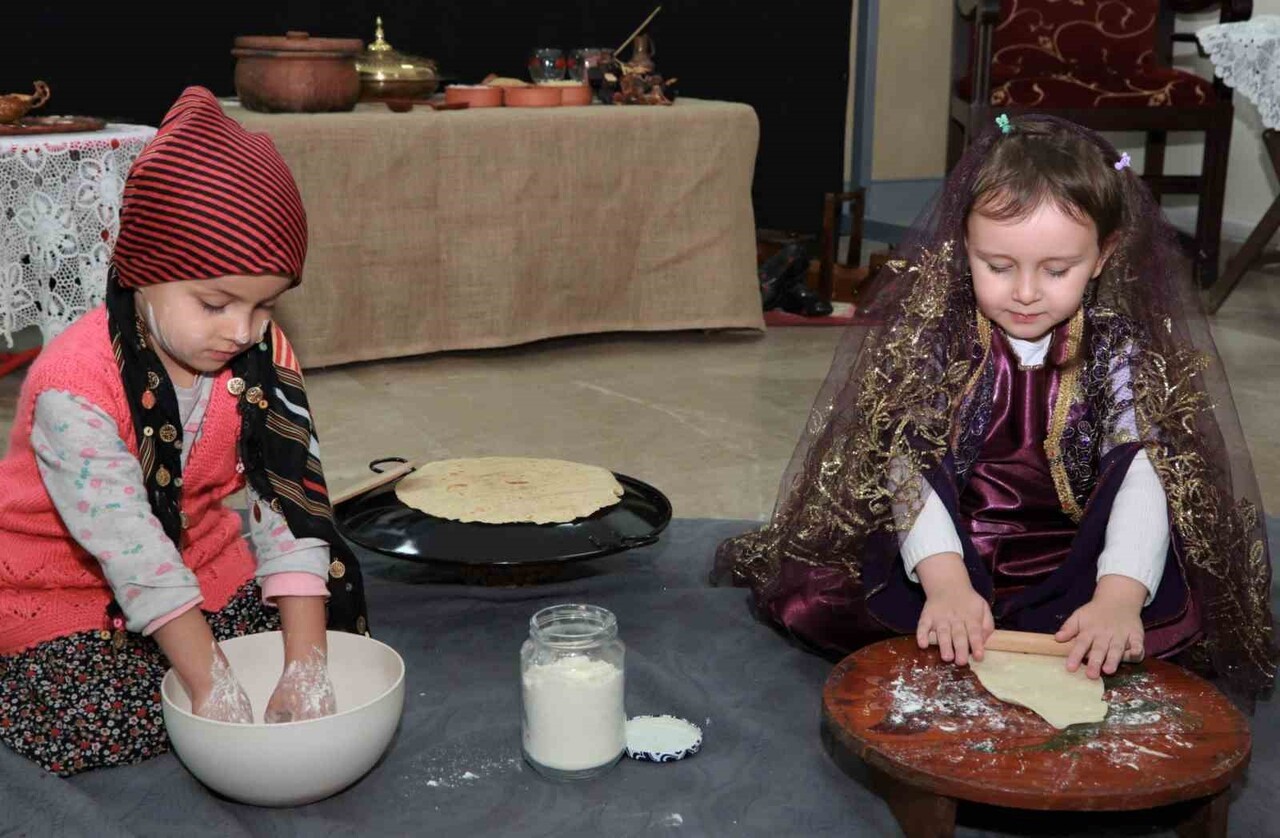 KEÇİÖREN BELEDİYESİ BÜNYESİNDE EĞİTİM FAALİYETLERİNİ SÜRDÜREN ÇOCUK EĞİTİM MERKEZLERİNDE YERLİ...