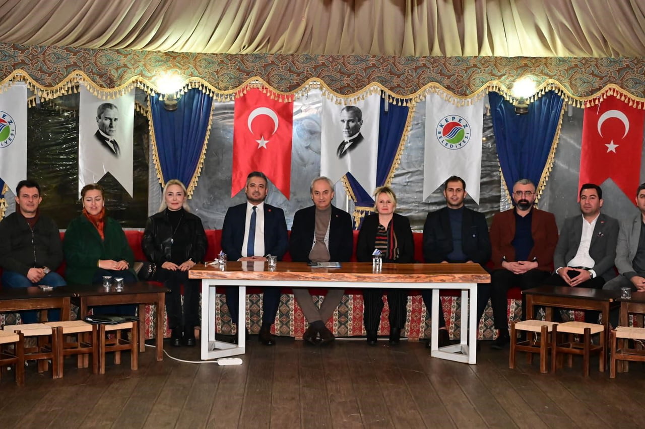 KEPEZ BELEDİYE BAŞKANI MESUT KOCAGÖZ, BELEDİYE MECLİS ÜYELERİ VE CHP KEPEZ İLÇE ÖRGÜTÜ İLE BİR...