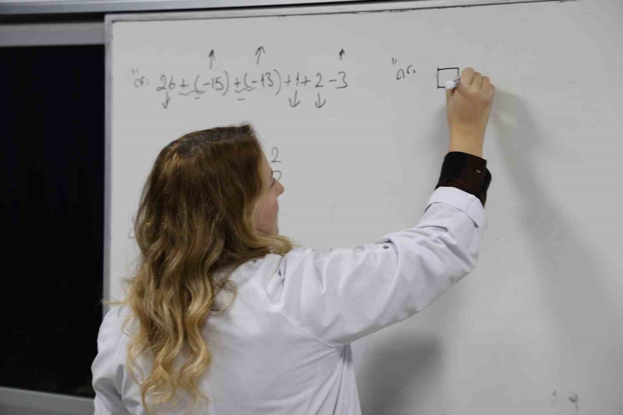 KIRŞEHİR’DE 74 ENGELLİ BİREY, DEVLET İMKANLARIYLA SUNULAN ÜCRETSİZ E-KPSS HAZIRLIK KURSLARINA...