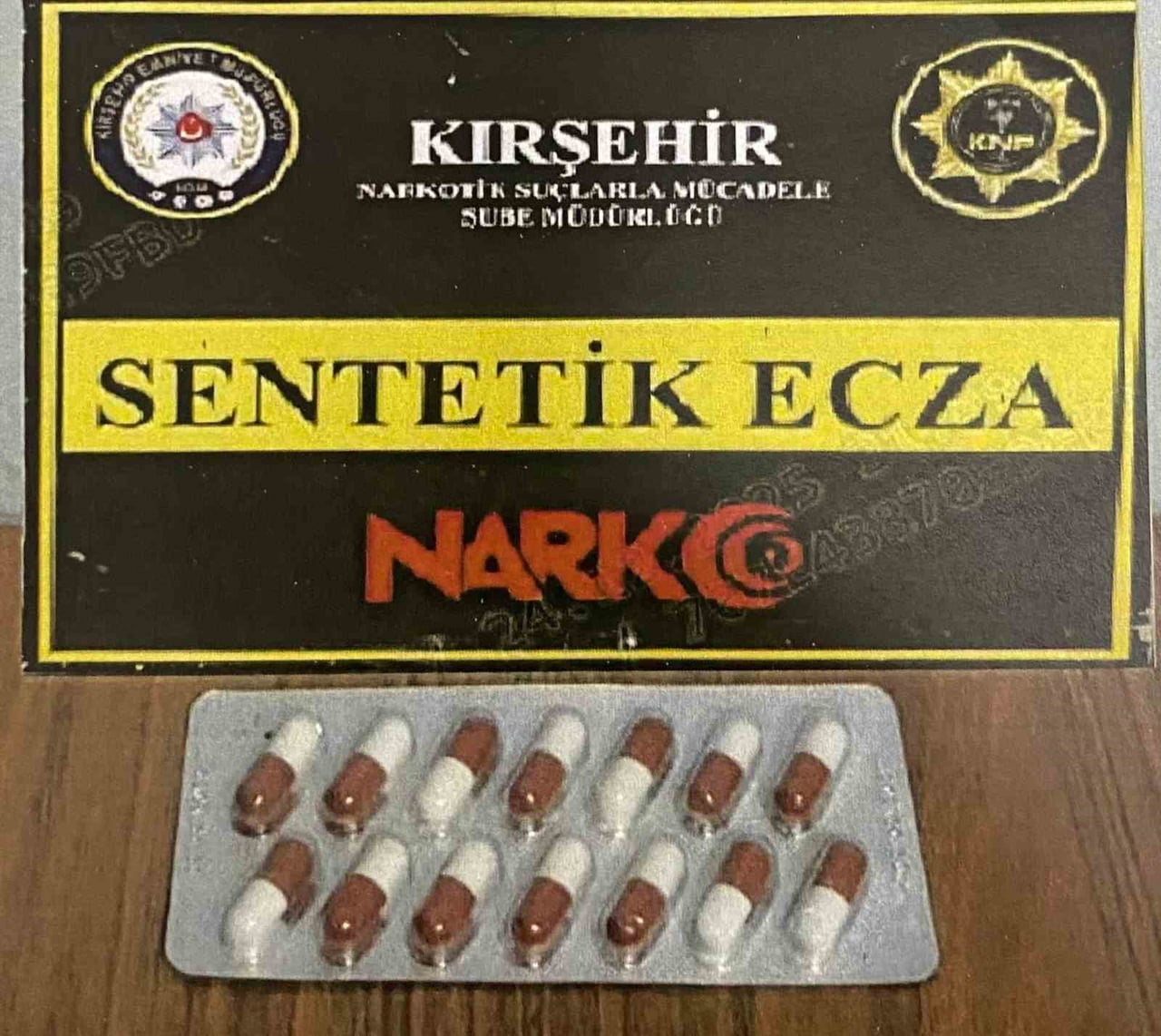 KIRŞEHİR’DE POLİS EKİPLERİNCE DÜZENLENEN UYUŞTURUCU OPERASYONLARINDA 4 ŞÜPHELİ GÖZALTINA...