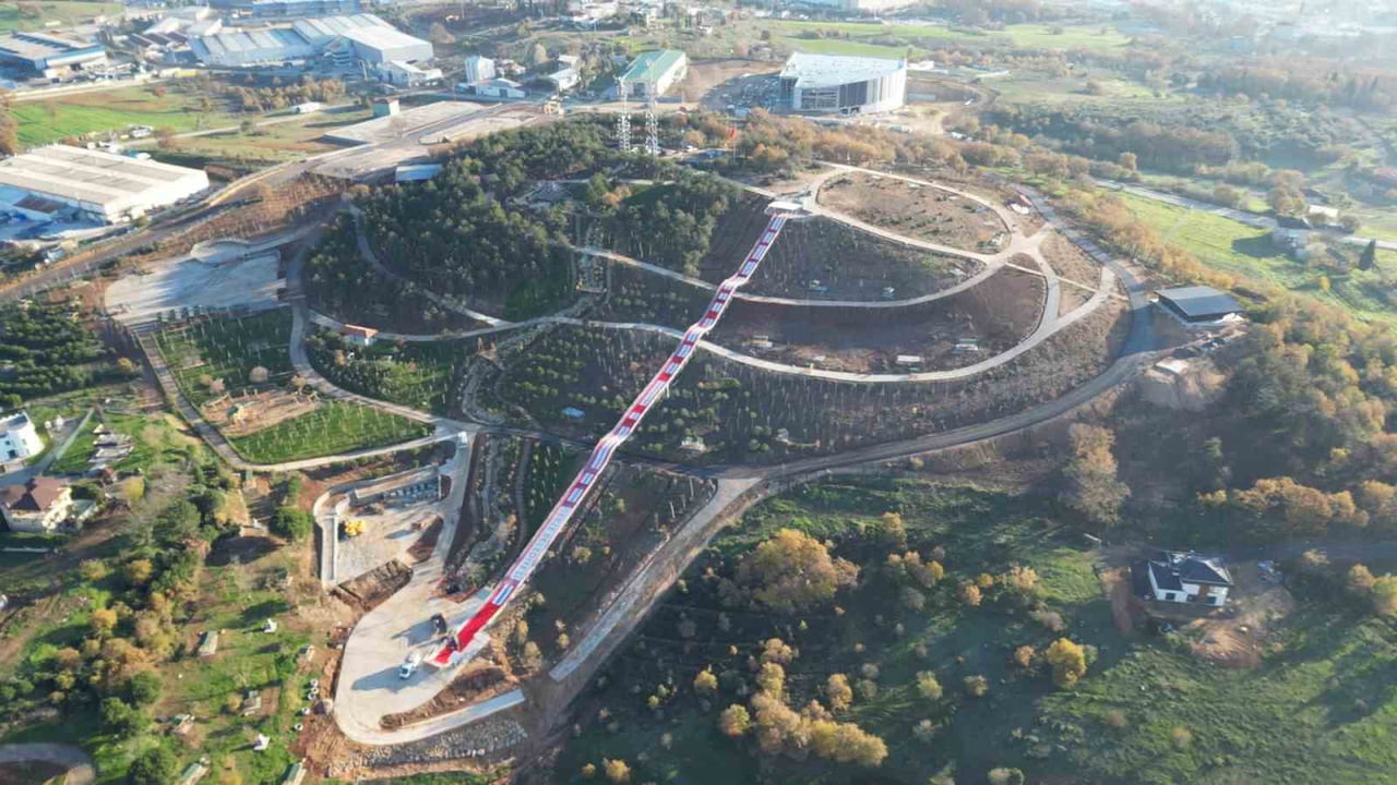 KOCAELİ'NİN GEBZE İLÇESİNDE YAPIMI TAMAMLANMA AŞAMASINA GELEN PELİTLİ MESİRE ALANI, BÜNYESİNDE...