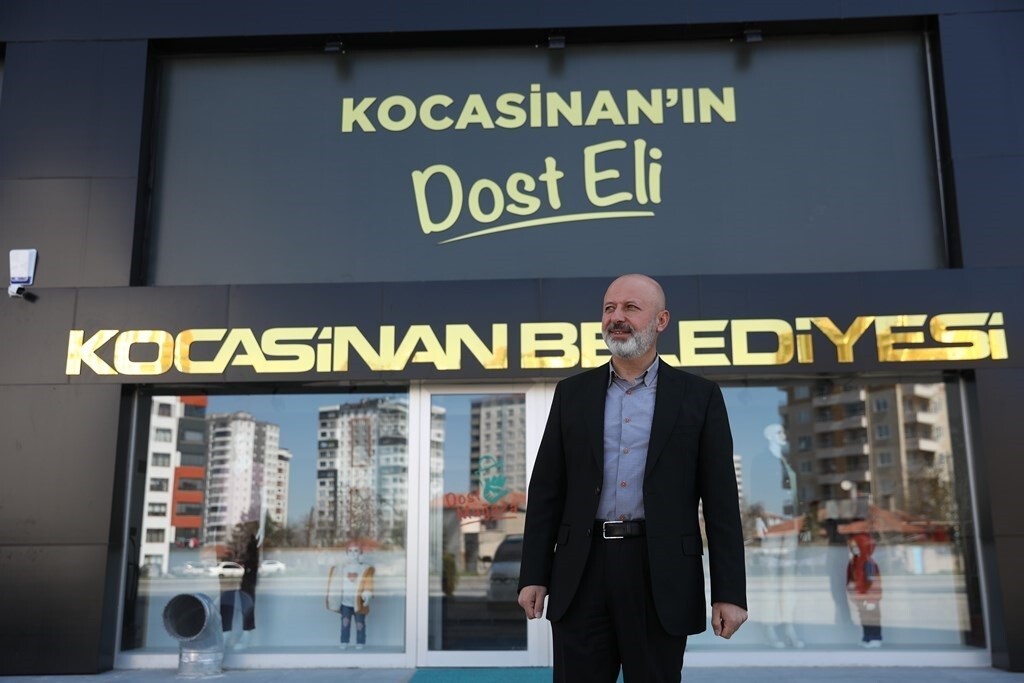 KOCASİNAN BELEDİYE BAŞKANI AHMET ÇOLAKBAYRAKDAR, KENTSEL DÖNÜŞÜMDEN ASFALT PLENTİNE, KOCAFEST’TEN...