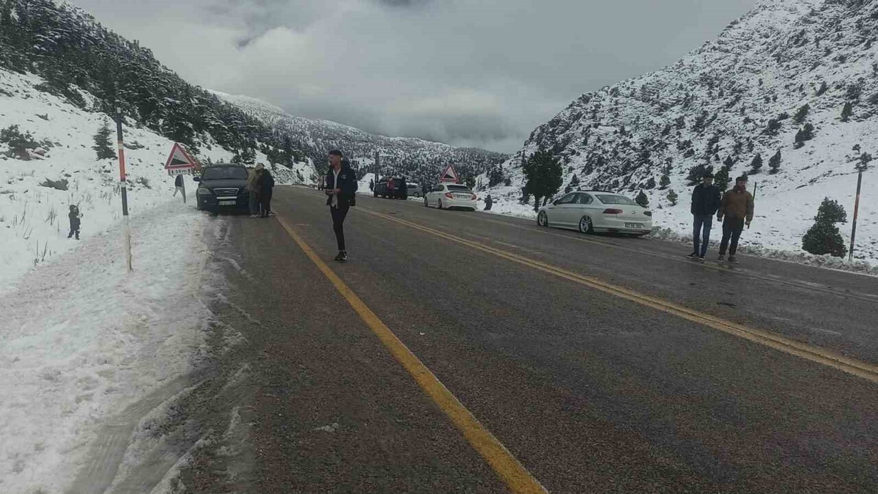 KONYA’NIN SEYDİŞEHİR İLÇESİNDE DÜN AKŞAM SAATLERİNDE ETKİSİNİ GÖSTEREN YAĞMUR YAĞIŞI YÜKSEK...