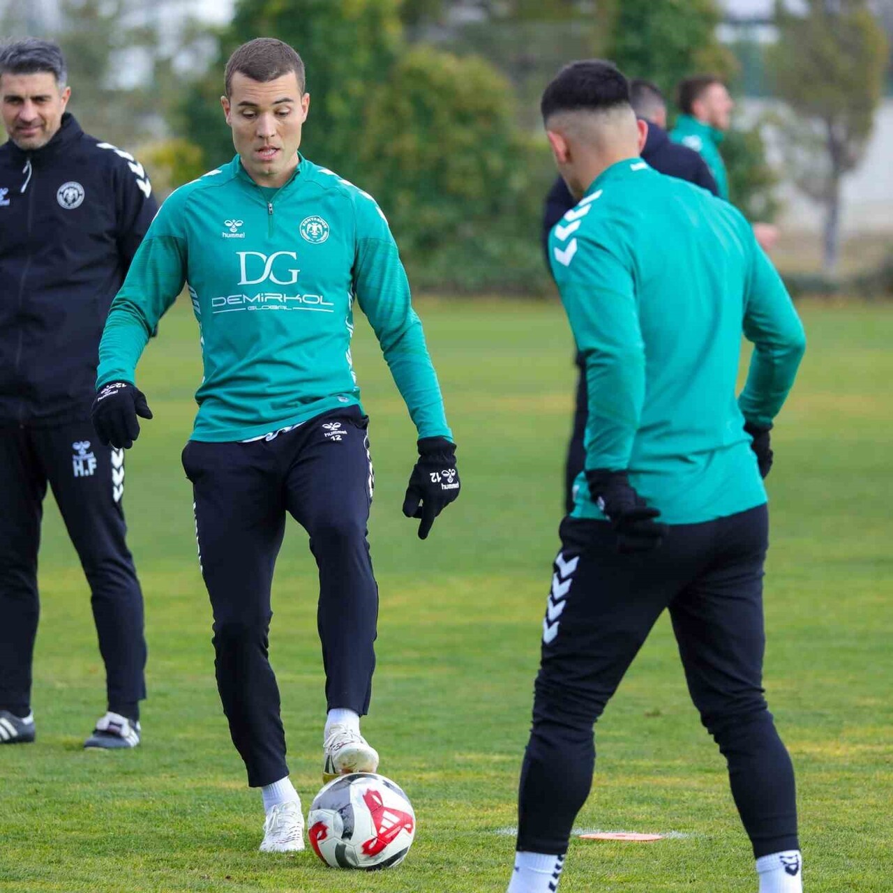 KONYASPOR, 15 ARALIK PAZARTESİ GÜNÜ SAAT 20.00'DE FENERBAHÇE'YE KONUK OLACAĞI MAÇIN HAZIRLIKLARINI...