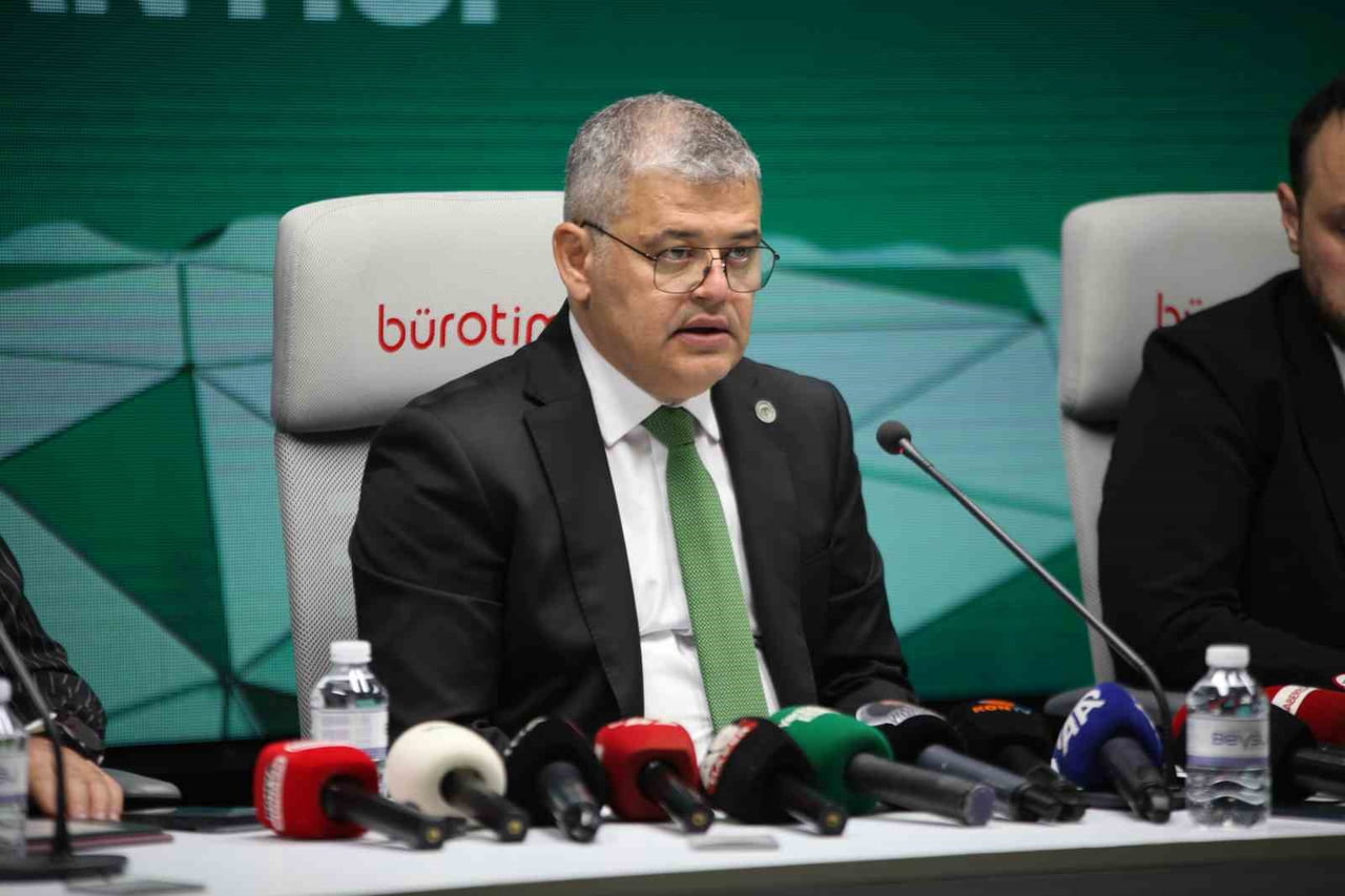 KONYASPOR BAŞKANI ÖMER ATİKER, "13 HAZİRAN 2025 TARİHİNDE GÖREVE GELDİĞİMİZDE KULÜBÜN TRANSFER...