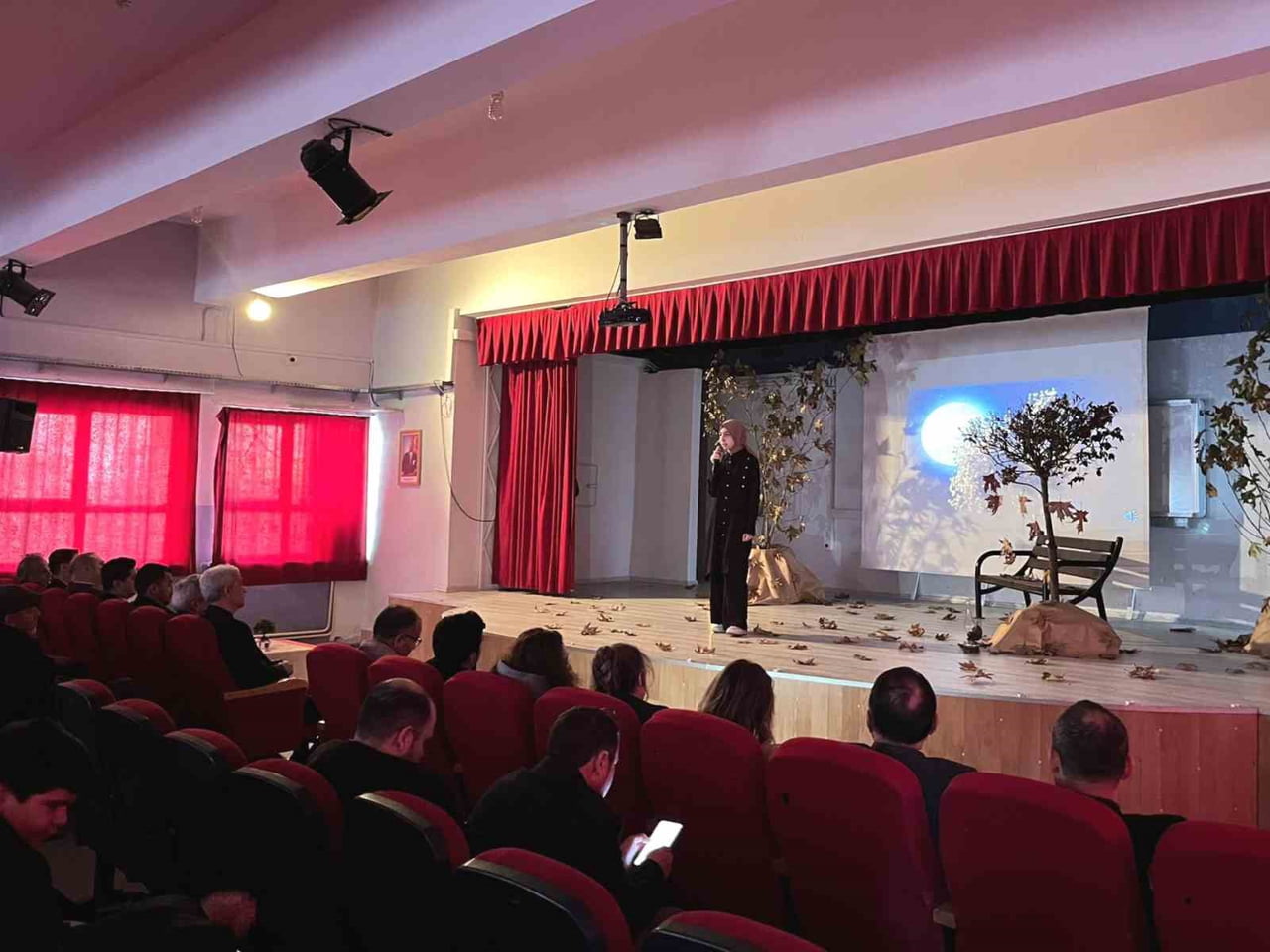 KÖŞK ANADOLU İMAM HATİP LİSESİ TARAFINDAN DÜZENLENEN “ŞİİR VE MÜZİK DİNLETİSİ” PROGRAMI...