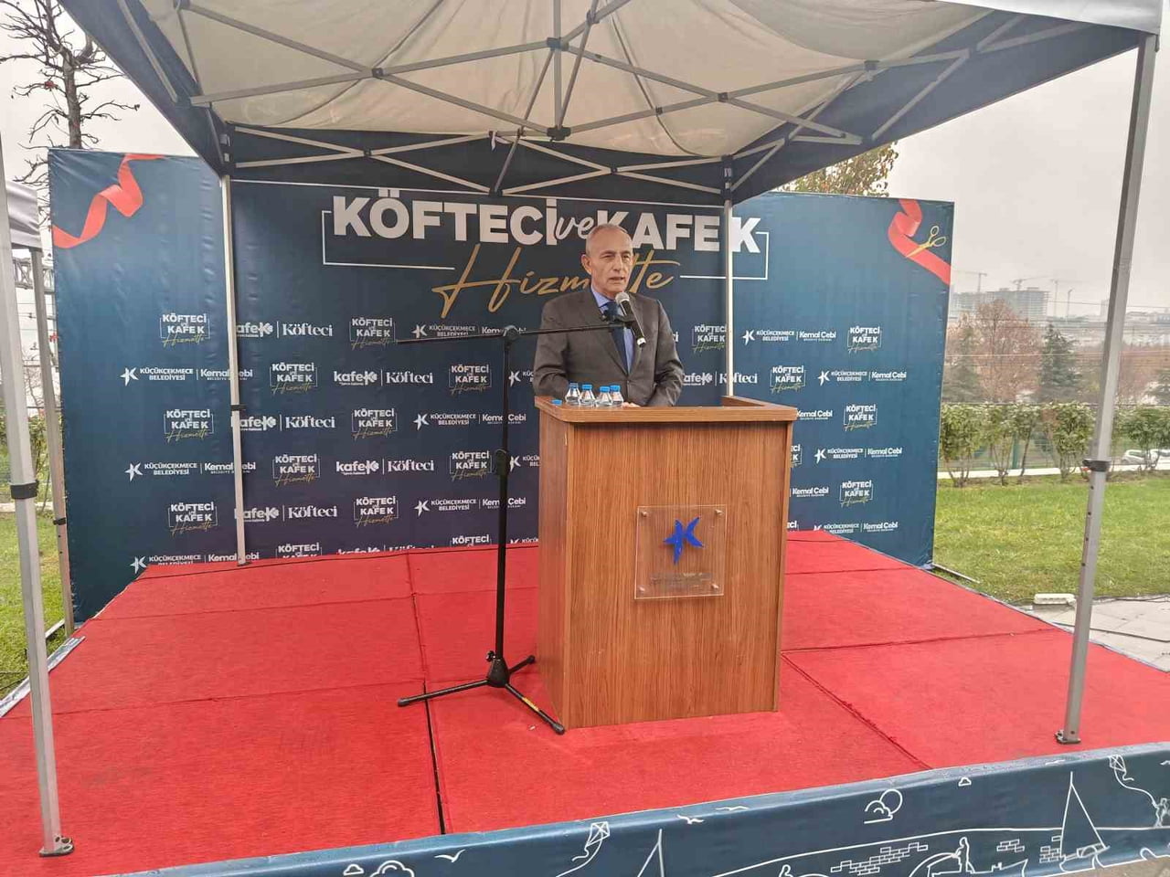 KÜÇÜKÇEKMECE BELEDİYE BAŞKANI KEMAL ÇEBİ AÇILIŞTA KONUŞTU