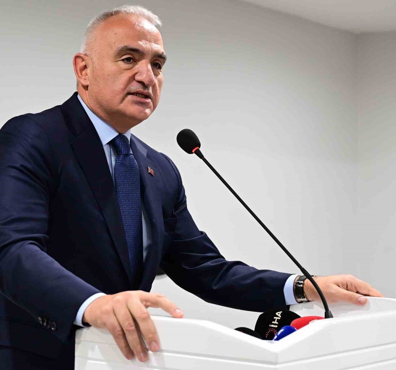 KÜLTÜR VE TURİZM BAKANI MEHMET NURİ ERSOY (ARŞİV)