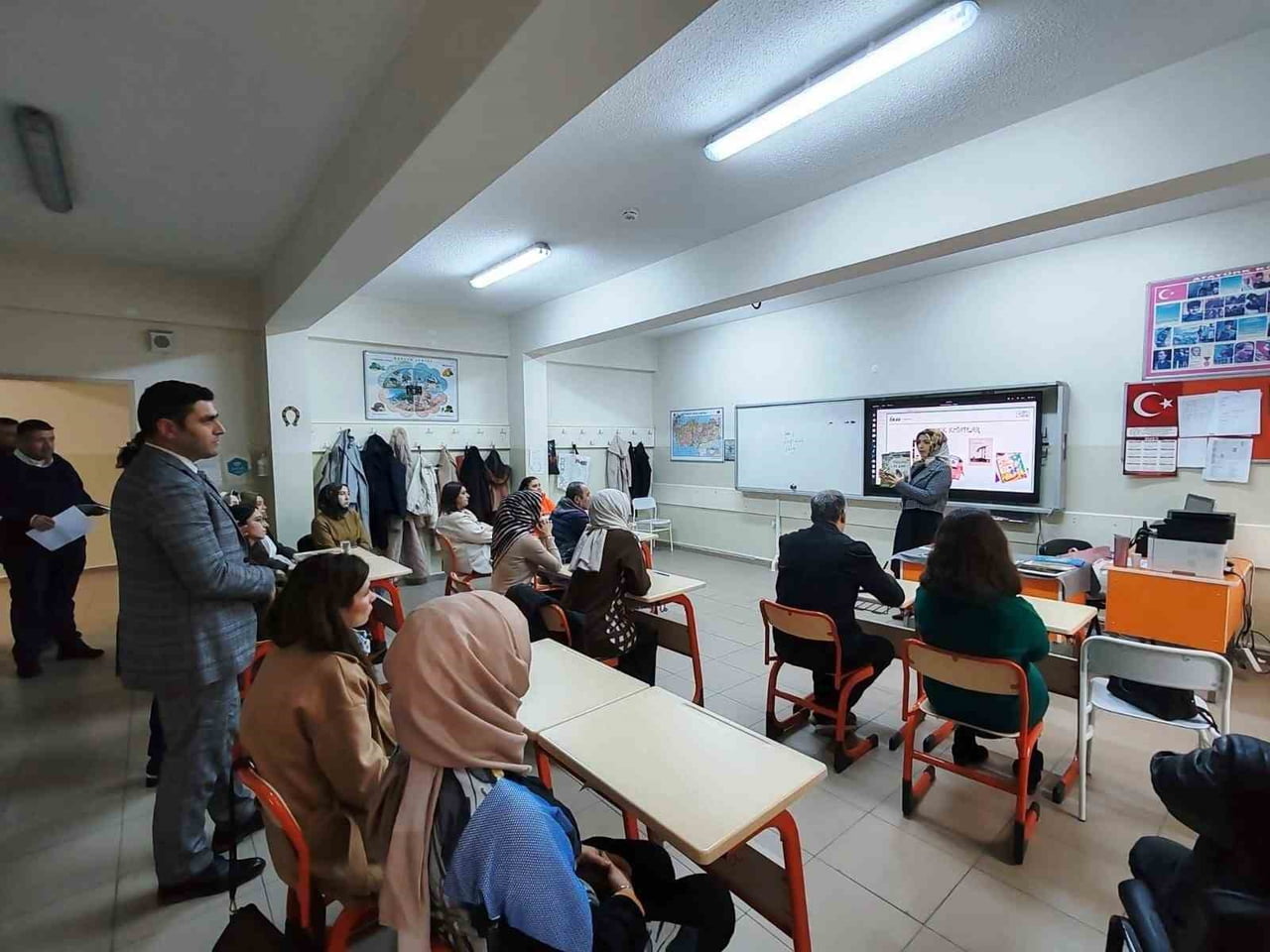 KÜTAHYA’DA ÖĞRETMENLER ÖRAV EĞİTİM ŞENLİĞİNDE BULUŞTU