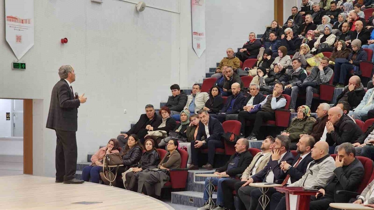 KÜTAHYA İL MİLLİ EĞİTİM MÜDÜRLÜĞÜNDEN "VELİ BULUŞMALARI" PROGRAMI