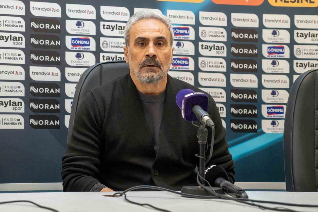MAÇIN ARDINDAN AÇIKLAMALARDA BULUNAN MANİSA FK TEKNİK DİREKTÖRÜ MUSTAFA DALCI, "ASLINDA OYUNA ÇOK...