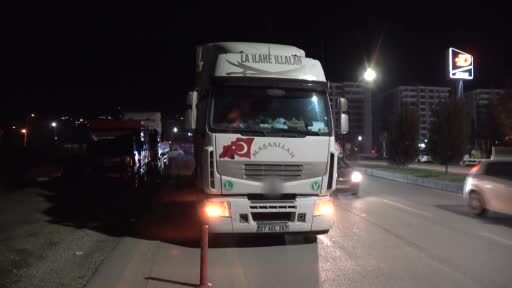 Malatya'da tır ile otomobil çarpıştı: 3 yaralı