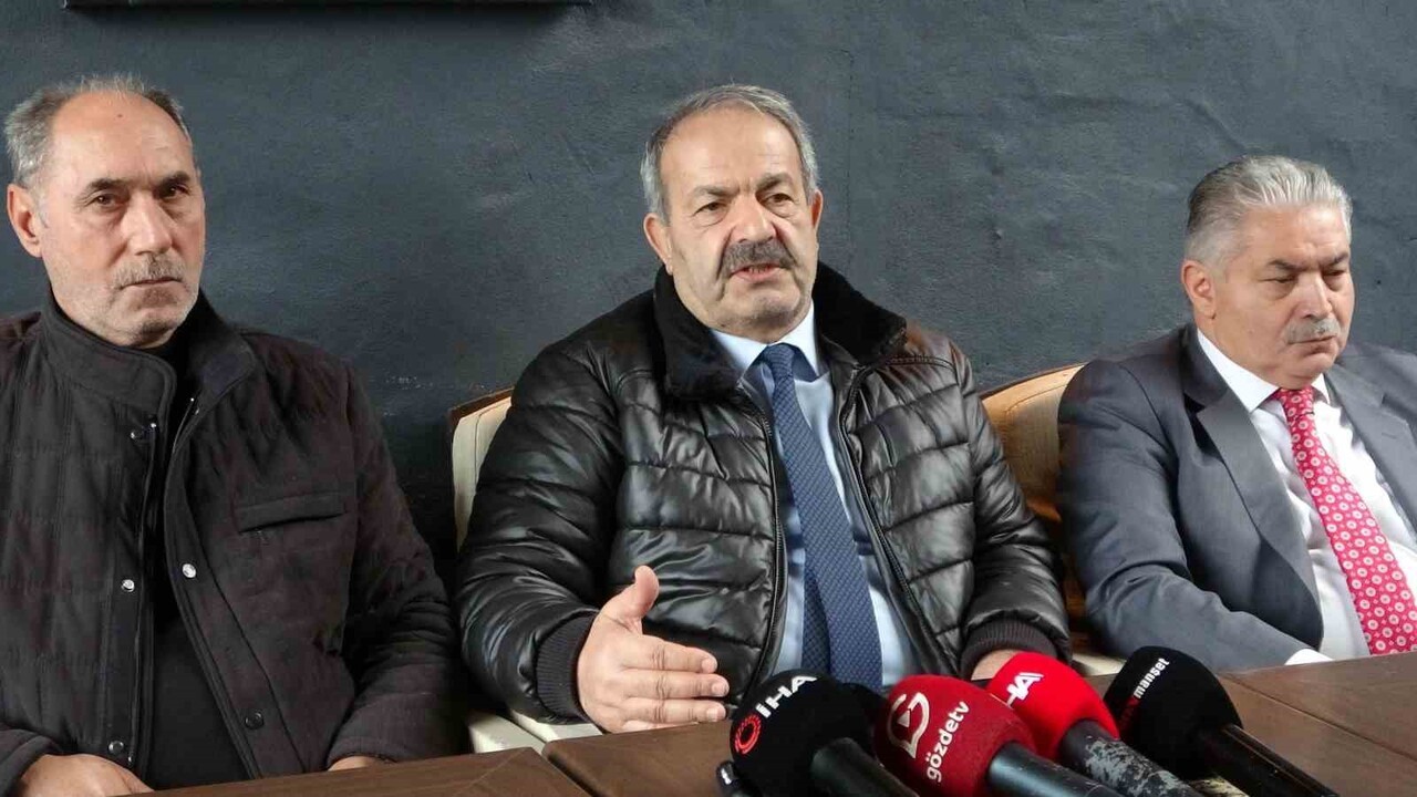 MALATYA YEŞİLYURTSPOR BAŞKANI ADNAN ÇOBAN, BAHİS SORUŞTURMASI KAPSAMINDA 10 FUTBOLCUNUN CEZALI...