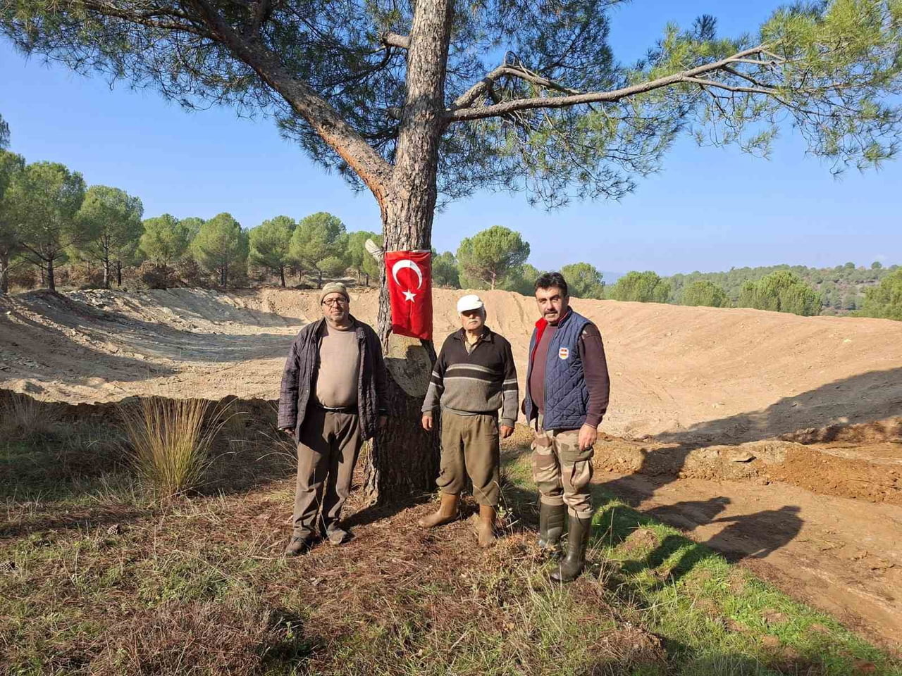 MANİSA’NIN SALİHLİ İLÇESİNİN KIRSAL KURTTUTAN MAHALLESİ’NDE HAYIRSEVER BİR VATANDAŞ TARAFINDAN...