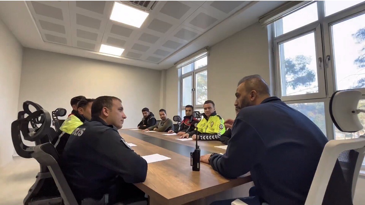 MARDİN’İN KIZILTEPE İLÇESİNDE GENEL ASAYİŞ VE KAMU DÜZENİNİN SAĞLANMASINA YÖNELİK GENİŞ KAPSAMLI...