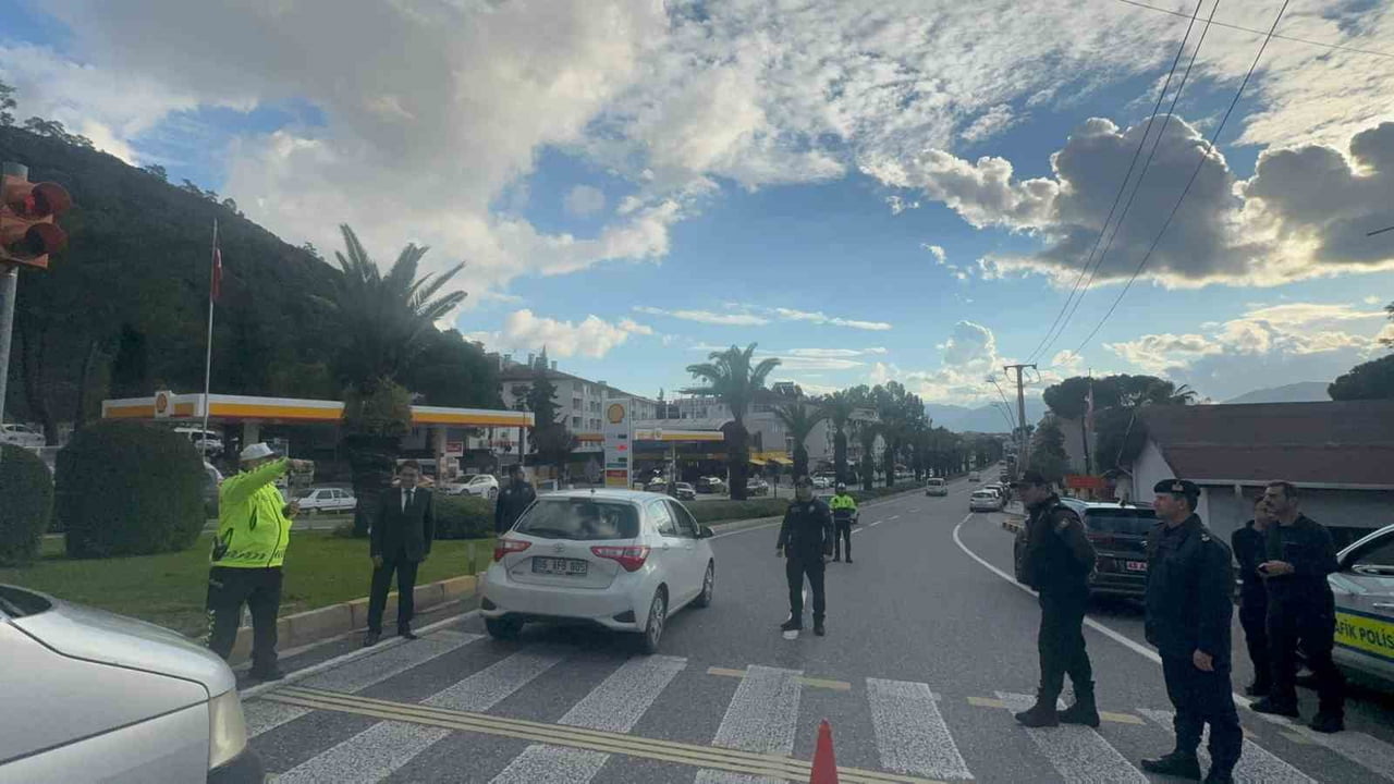 MARMARİS’TE GÜVENLİK VE TRAFİK  ÖNLEMLERİ HAD SAFHADA.