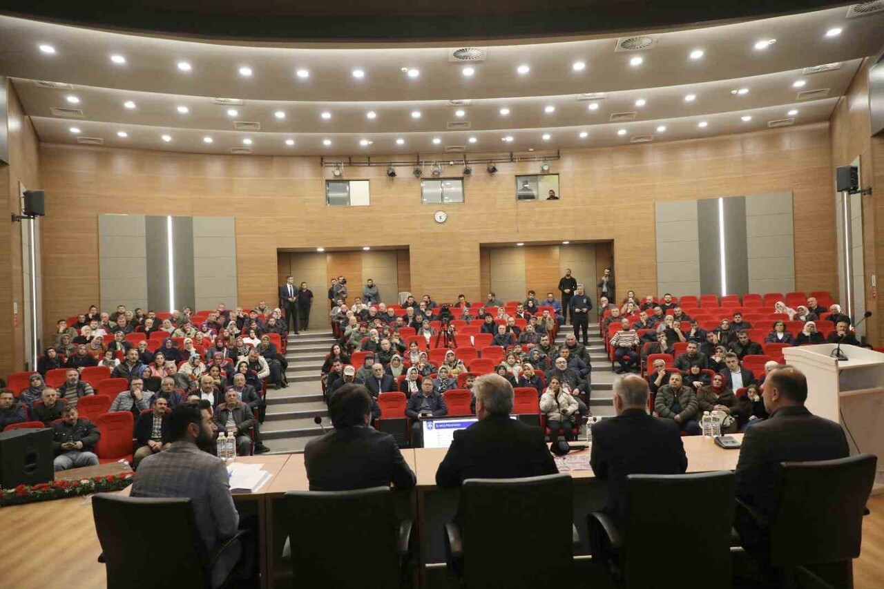 MELİKGAZİ’DE TAM 8 BÖLGEDE GERÇEKLEŞTİRDİĞİ BAŞARILI KENTSEL DÖNÜŞÜM ÇALIŞMALARI İLE ATIL, ESKİ...