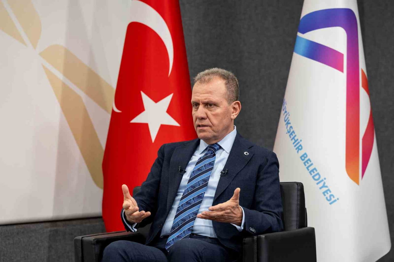 MERSİN BÜYÜKŞEHİR BELEDİYE BAŞKANI VAHAP SEÇER, YEREL TV VE RADYOLARDA GERÇEKLEŞTİRİLEN ORTAK...