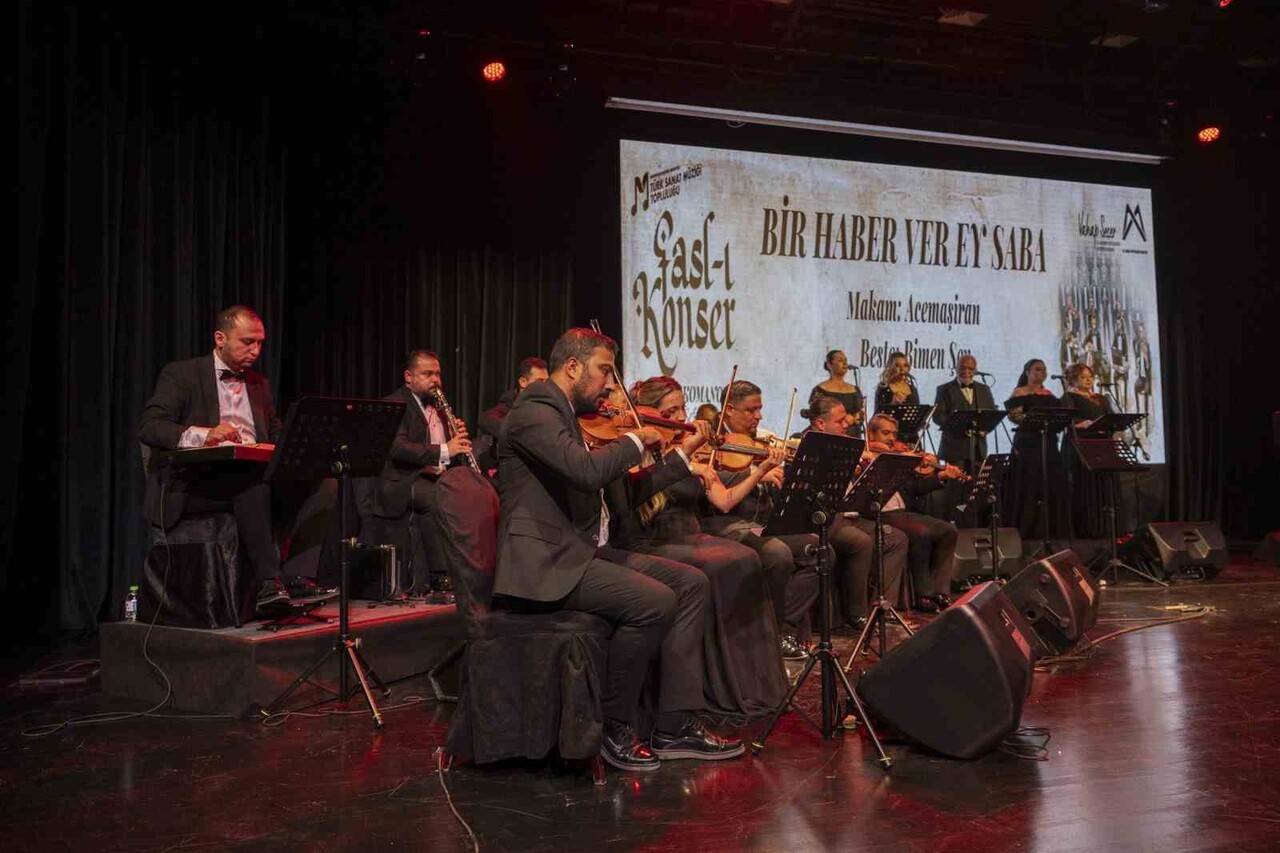 MERSİN BÜYÜKŞEHİR BELEDİYESİ TÜRK SANAT MÜZİĞİ TOPLULUĞU TARAFINDAN DÜZENLENEN ‘FASL-I KONSER’DE...