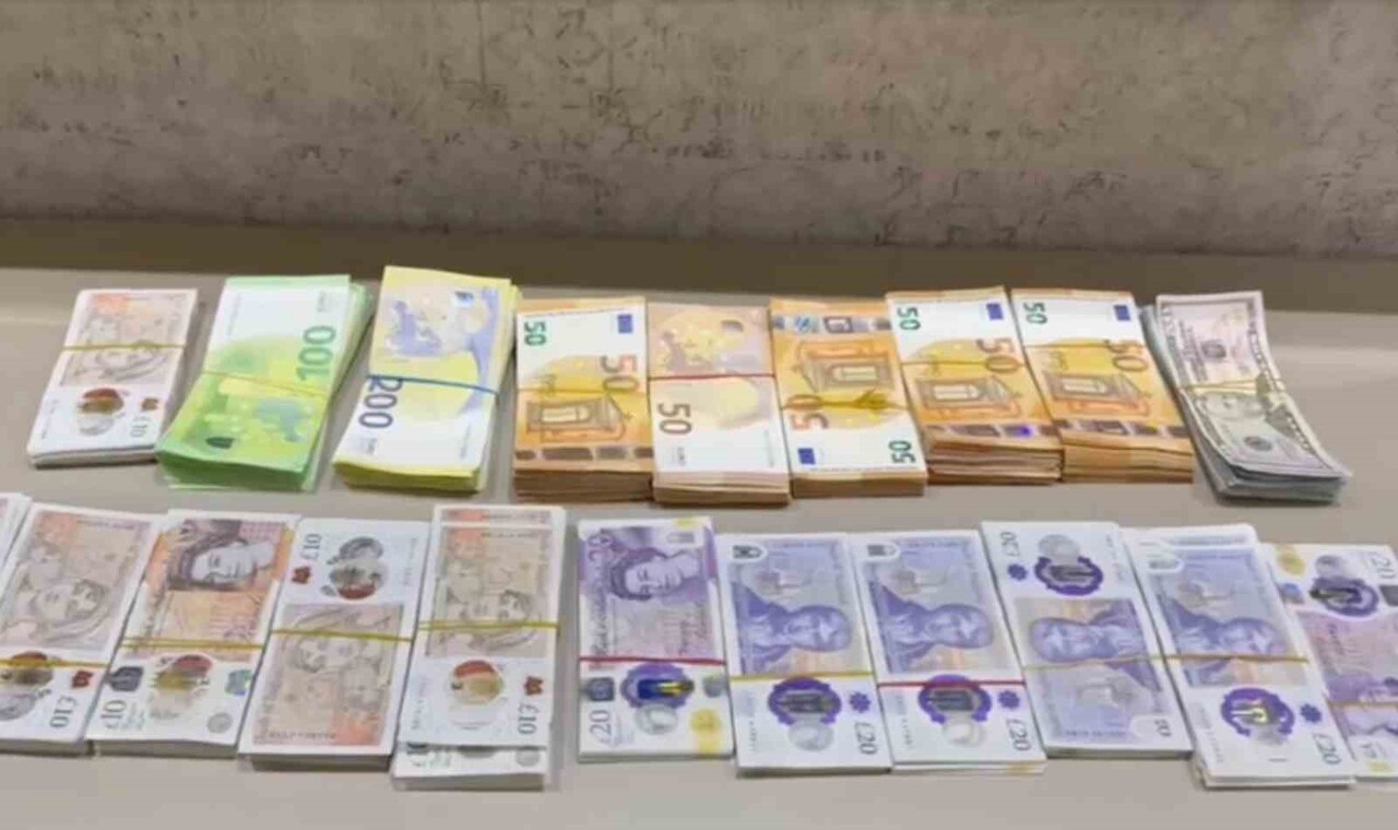 MERSİN POLİSİNİN BİR ADRESE DÜZENLEDİĞİ OPERASYONDA YAKLAŞIK 4 MİLYON TL'LİK DÖVİZLE BİRLİKTE 38...